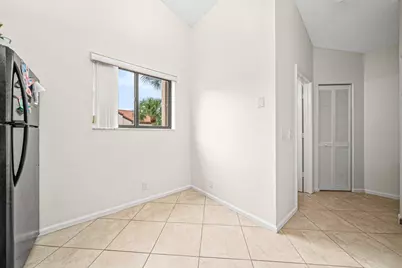 16 Via De Casas Sur #204, Boynton Beach, FL 33426 - Photo 10