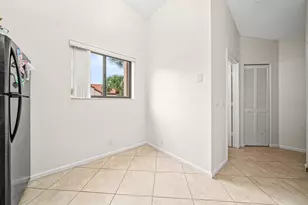 16 Via De Casas Sur, Boynton Beach, FL 33426 - Photo 10