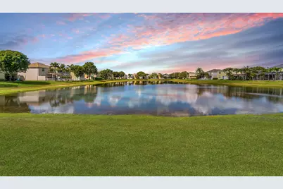 131 Lancaster Way, Royal Palm Beach, FL 33414 - Photo 4