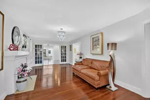 328 Monroe Dr, West Palm Beach, FL 33405 - Photo 18