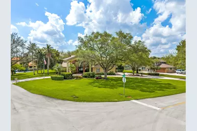 3201 SW 134th Terrace, Davie, FL 33330 - Photo 10