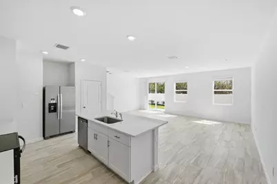 590 Salisbury Circle, Fort Pierce, FL 34982 - Photo 10