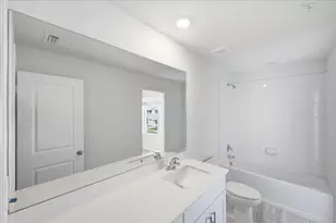 590 Salisbury Cir, Fort Pierce, FL 34982 - Photo 22