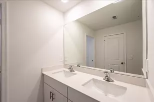 590 Salisbury Cir, Fort Pierce, FL 34982 - Photo 32