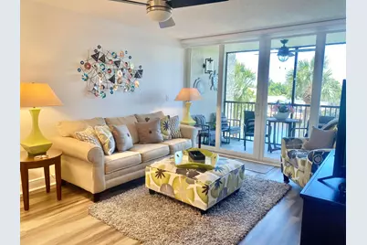 18 Royal Palm Way #306, Boca Raton, FL 33432 - Photo 4