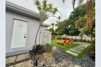 1215 NE 17th Avenue #Unit 5, Fort Lauderdale, FL 33304 - Photo 1