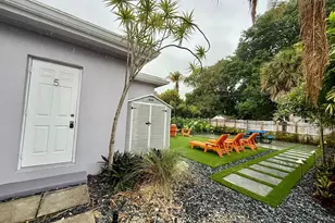 1215 NE 17th Ave, Fort Lauderdale, FL 33304 - Photo 1