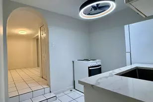 1215 NE 17th Ave, Fort Lauderdale, FL 33304 - Photo 2