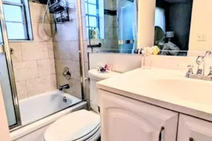 240 Sheffield J, West Palm Beach, FL 33417 - Photo 6