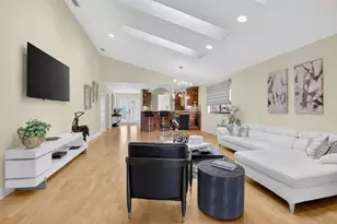 19699 Waters Pond Ln, Boca Raton, FL 33434 - Photo 10