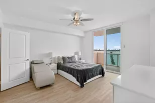 7910 Harbor Island Dr, North Bay Village, FL 33141 - Photo 18