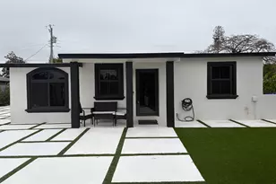 1433 NE 53rd Ct, Pompano Beach, FL 33064 - Photo 1