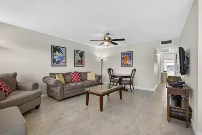 361 Wellington J, West Palm Beach, FL 33417 - Photo 6