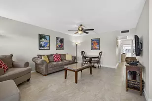 361 Wellington J, West Palm Beach, FL 33417 - Photo 6