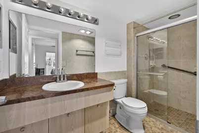 361 Wellington J, West Palm Beach, FL 33417 - Photo 18
