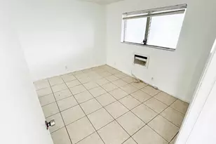 1241 W River Dr, Margate, FL 33063 - Photo 12