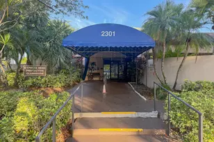 2334 S Cypress Bend Dr, Pompano Beach, FL 33069 - Photo 44