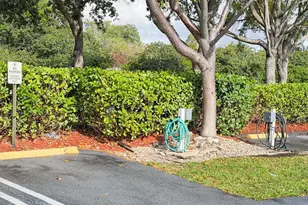 2334 S Cypress Bend Dr, Pompano Beach, FL 33069 - Photo 42