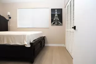 2334 S Cypress Bend Dr, Pompano Beach, FL 33069 - Photo 28