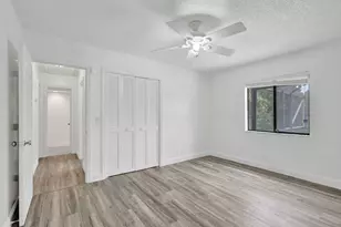 5127 E Woodstone Cir Circle E, Lake Worth, FL 33463 - Photo 6