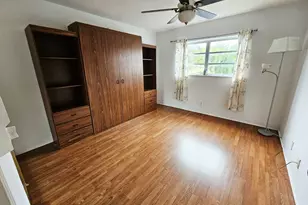 501 Blue Heron Dr, Hallandale Beach, FL 33009 - Photo 14