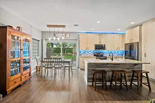 6817 Coral Reef St, Lake Worth, FL 33467 - Photo 12