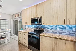 6817 Coral Reef St, Lake Worth, FL 33467 - Photo 14