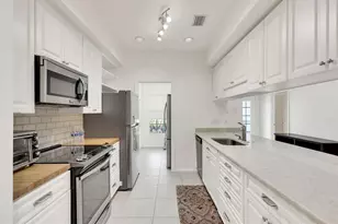 7334 Pine Creek Way, Port Saint Lucie, FL 34986 - Photo 10