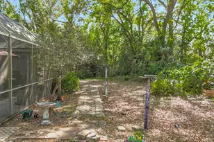 1099 Greystone Ln, Sarasota, FL 34232 - Photo 38