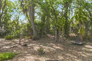 1099 Greystone Ln, Sarasota, FL 34232 - Photo 40