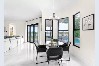 647 Edgebrook Lane, Royal Palm Beach, FL 33411 - Photo 10