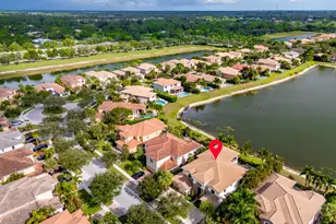 647 Edgebrook Ln, Royal Palm Beach, FL 33411 - Photo 72