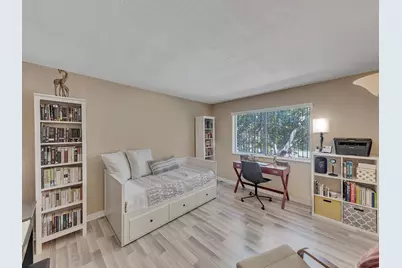 359 Lakeview Drive #201, Weston, FL 33326 - Photo 14