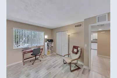 359 Lakeview Drive #201, Weston, FL 33326 - Photo 16