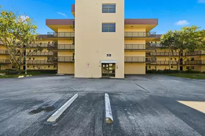 6755 W Broward Boulevard #304, Plantation, FL 33317 - Photo 28