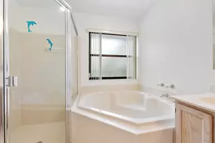 9561 N Orchard Cir, Davie, FL 33328 - Photo 44