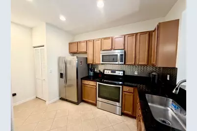 358 Lake Monterey Circle, Boynton Beach, FL 33426 - Photo 6