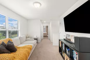 2906 Olivia Ave, Lauderdale Lakes, FL 33311 - Photo 24