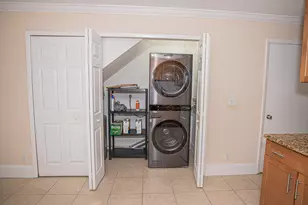 1917 NE 3rd St, Deerfield Beach, FL 33441 - Photo 8