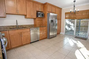 1917 NE 3rd St, Deerfield Beach, FL 33441 - Photo 4