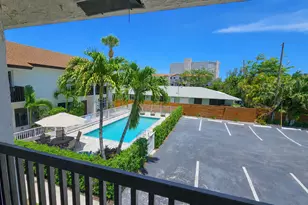 1917 NE 3rd St, Deerfield Beach, FL 33441 - Photo 18