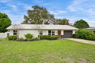 1003 NW 16th Pl, Stuart, FL 34994 - Photo 2
