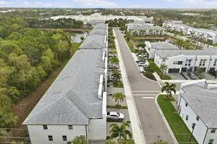 3905 SE Mentmore Ln, Stuart, FL 34997 - Photo 38