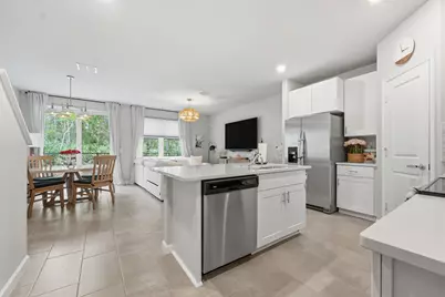 3905 SE Mentmore Lane, Stuart, FL 34997 - Photo 2