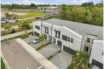 3905 SE Mentmore Lane, Stuart, FL 34997 - Photo 34