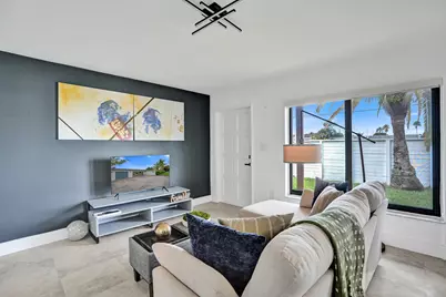 2506 NE 16th Avenue, Wilton Manors, FL 33305 - Photo 4