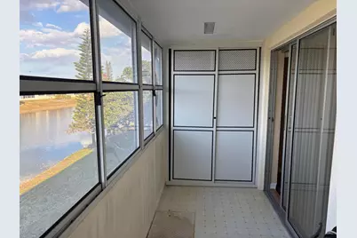 115 Camden E, West Palm Beach, FL 33417 - Photo 16