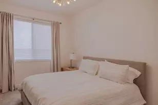 20600 NE 2nd Ct, Miami, FL 33179 - Photo 10