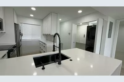 4483 Luxemburg Court #201, Lake Worth, FL 33467 - Photo 16