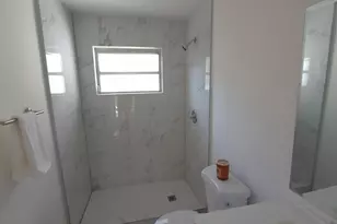 9040 NW 26th Pl, Sunrise, FL 33322 - Photo 26